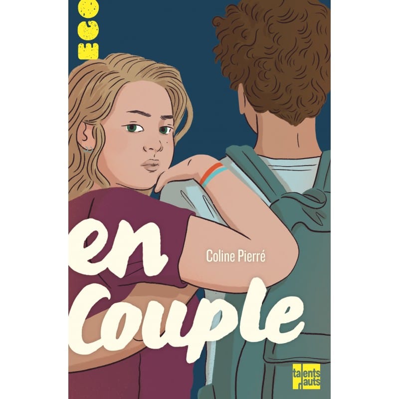 En couple