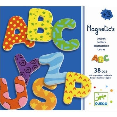 38 lettres magnétiques