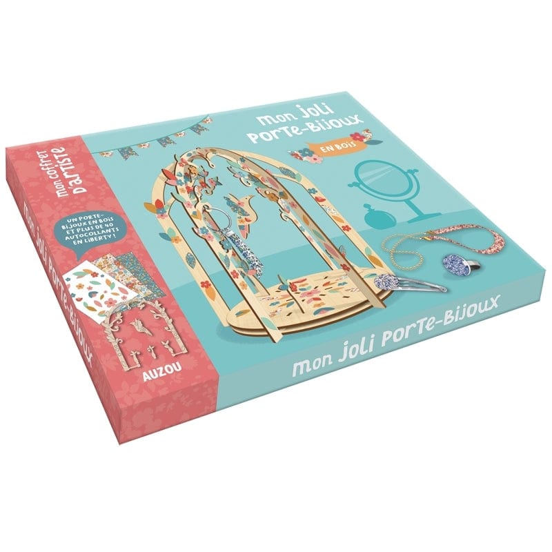 Mon joli porte-bijoux en bois